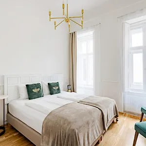 4* מלון Beletage-boutique
